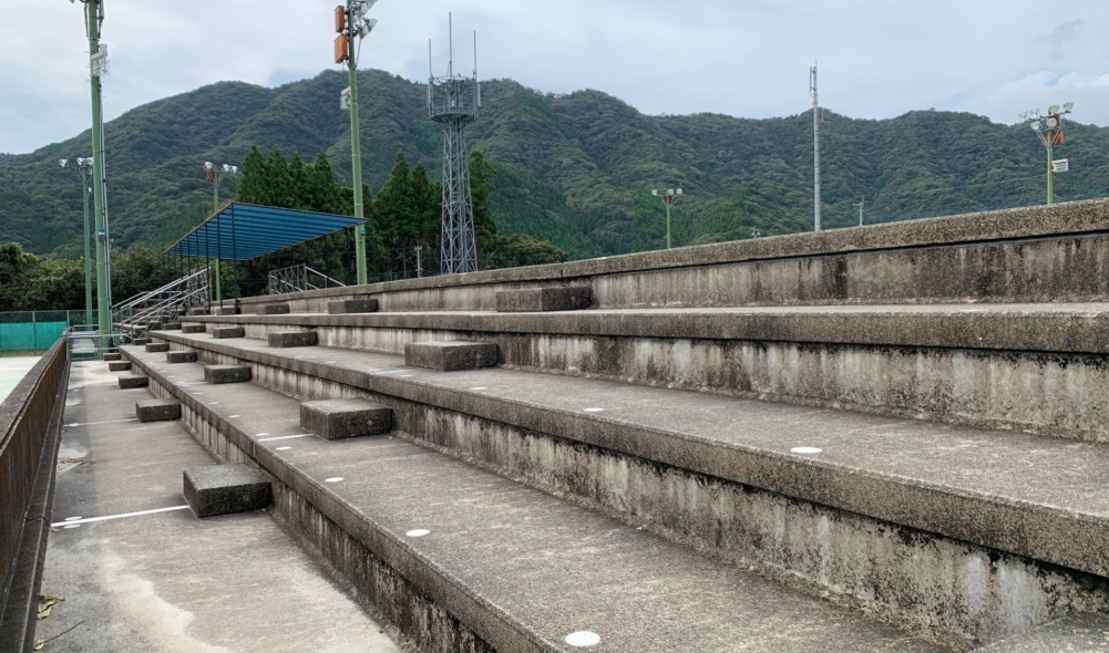 佐伯市総合運動公園　テニスコート