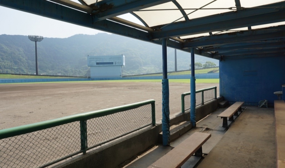 津久見市総合運動公園　市民野球場