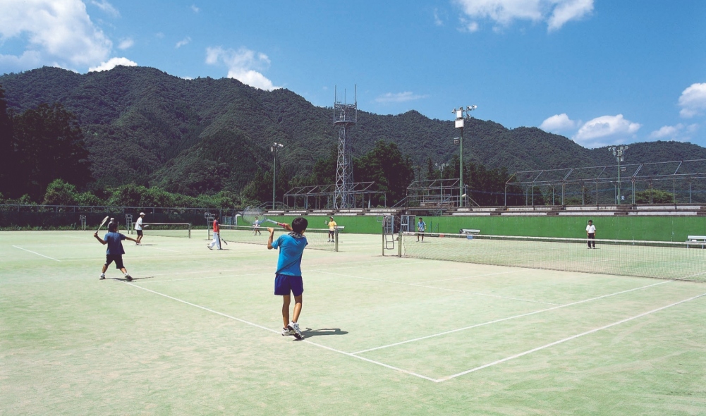 佐伯市総合運動公園　テニスコート