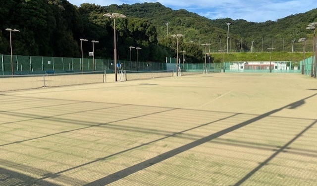 テニスコート（人工芝）