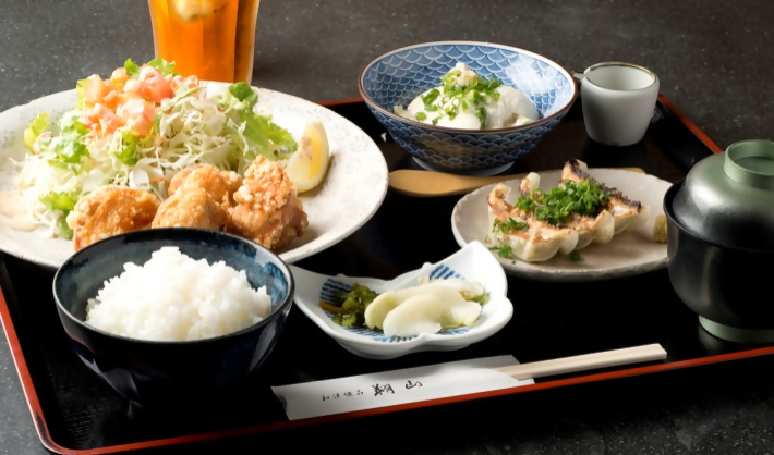 和洋懐石　翔山